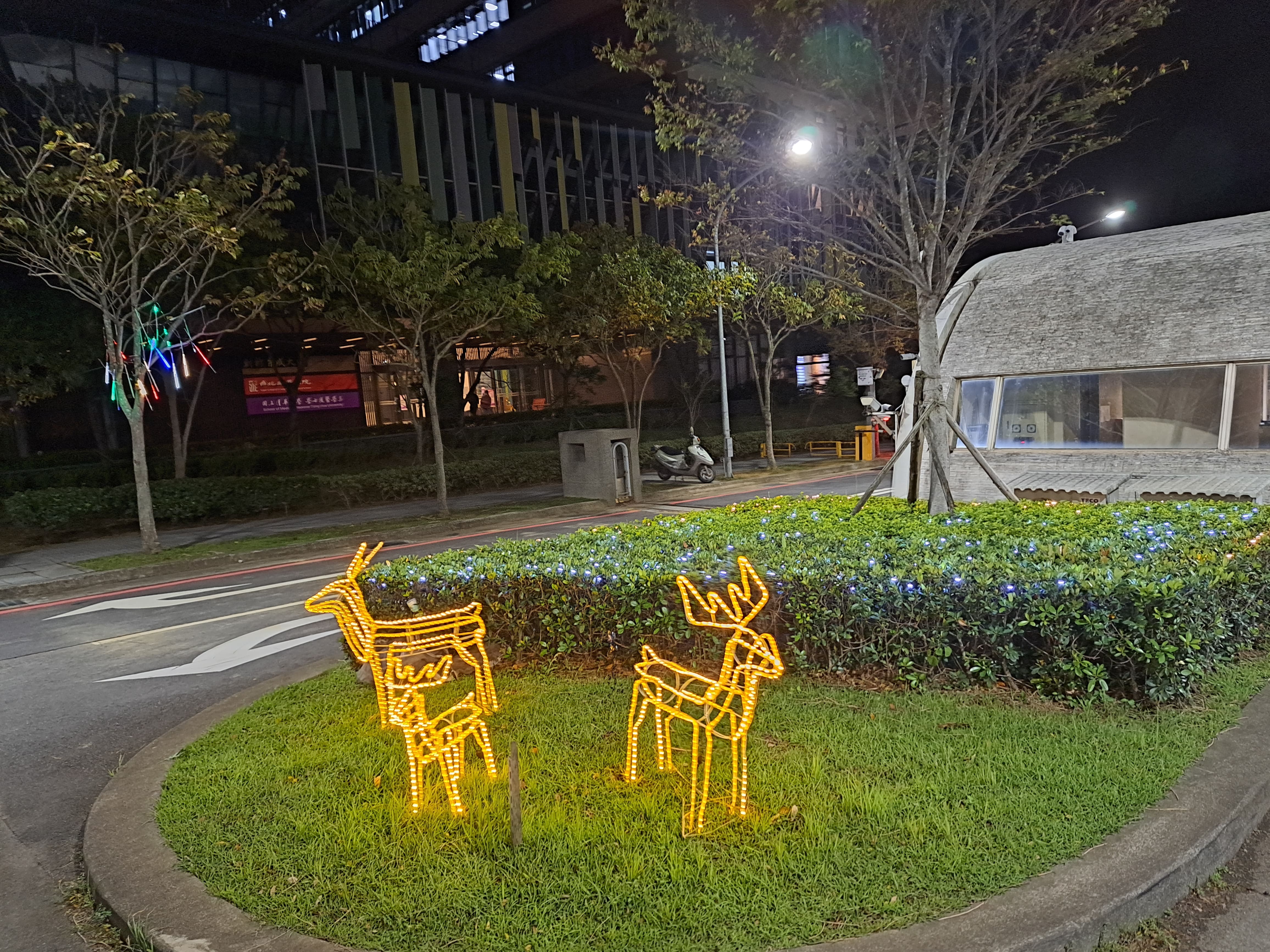 清華大學-2022